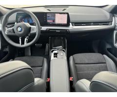 BMW X1 xDrive20d - 8