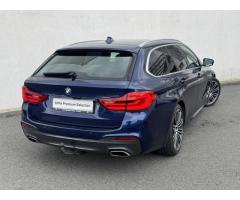 BMW Řada 5 540d xDrive Touring Mpaket - 2