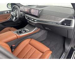 BMW X7 xDrive40d - 9