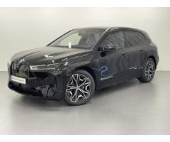 BMW iX SUV - 1