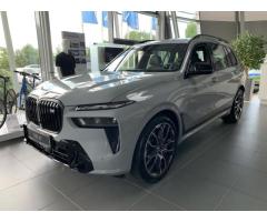 BMW X7 SUV - 1