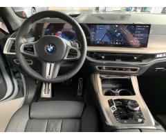 BMW X7 SUV - 5