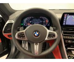 BMW Řada 8 840i Coupe - 10