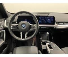 BMW iX1 xDrive30 - 7