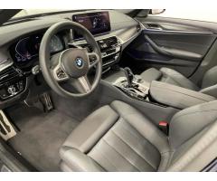 BMW Řada 5 520d xDrive Sedan M-paket - 6