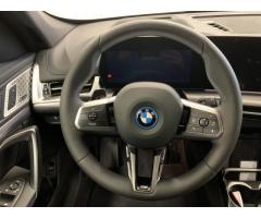 BMW X1 iX1 xDrive30 - 12