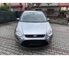 Ford S-MAX 2,0 TDCi TREND 7.MÍST - 11
