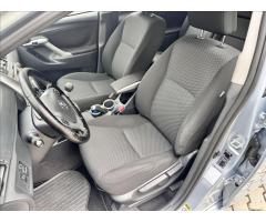 Toyota Verso 2,0 D4-D CZ BEZ DPF - 13