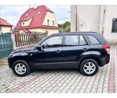 Suzuki Grand Vitara 2,0 4x4 1.majitel TOP - 9