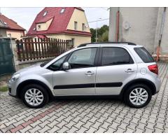 Suzuki SX4 1,6 VVT NAVIGACE TOP STAV - 9