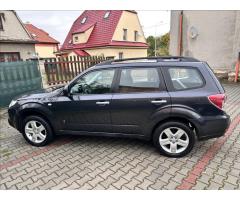 Subaru Forester 2,5 X Comfort 1.majitel - 9