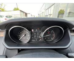 Land Rover Discovery 3,0 TDV6 HSE AWD AUT 7.míst - 28