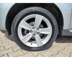 Peugeot 4007 2,2 HDI Comfort Pack 4x4 7mist - 9