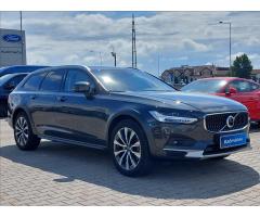 Volvo V90 2,0 B5 AWD Cross Country plus - 7