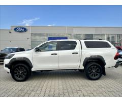 Toyota Hilux 2,8 D-4D MHEV 4x4 Invincible - 2