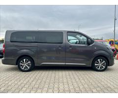 Toyota ProAce Verso 2,0 D-4D 180k L2 Family 130 kW - 7