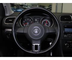 Volkswagen Golf 1,4 i MT Trend KLIMA 1.maj ČR - 9