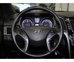 Hyundai i30 1,6 GDi 99kW Weekend 1.majitel - 9
