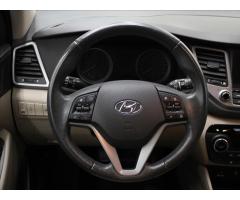 Hyundai Tucson 1,7 CRDi Trikolor 1.maj. 90tkm - 8