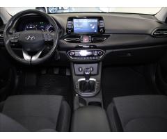 Hyundai i30 1,6 CRDi Smart KAM. 92tkm. - 8