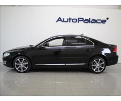 ŠKODA SUPERB COMBI 2.0TDI 140 LAURIN&K 4X4 DSG 7ST