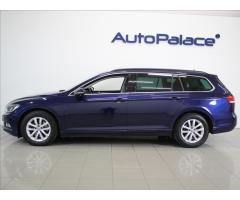 Volkswagen Passat 2,0 TDi DSG Comfortline TAŽNÉ - 5