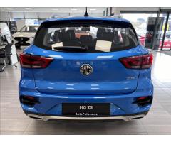 MG ZS 1.5 MT5 Emotion Plus - 5