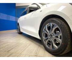 Ford Focus 1.0 EcoBoost ST- LINE X - 17