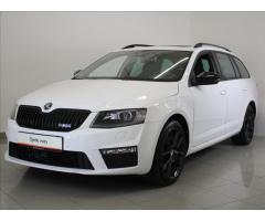 ŠKODA SUPERB COMBI 2.0TDI 140 LAURIN&K 4X4 DSG 7ST