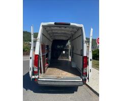 Iveco Daily 2,3 35S16V A8  16m3 - 8