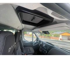 Iveco Daily 3,0 35S18H 10 PALETA - 24