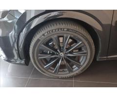 ŠKODA SUPERB COMBI 2.0TDI 140 LAURIN&K 4X4 DSG 7ST