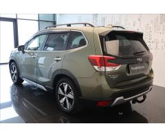 Subaru Forester 2,0 e-BOXER EXECUTIVE - 8