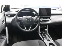 Toyota Corolla Cross 2,0 STYLE  15.000KM! - 13