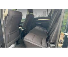 Toyota Hilux 2,8 DoubleCab 4x4 Executive - 6