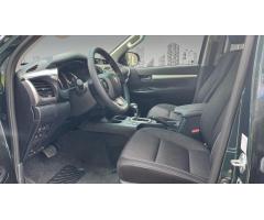 Toyota Hilux 2,8 DoubleCab 4x4 Executive - 7