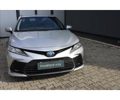 Toyota Camry 2,5 Hybrid Executive VIP - 3