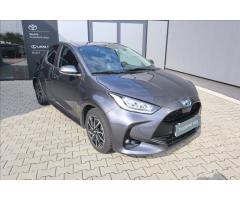 Toyota Yaris 1,5 HYBRID Comfort, Tech,Style - 3