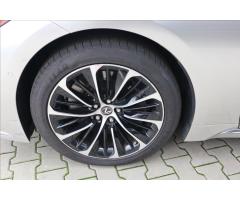 ŠKODA SUPERB COMBI 2.0TDI 140 LAURIN&K 4X4 DSG 7ST