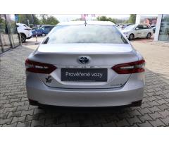 Toyota Camry 2,5 Hybrid Executive VIP - 9