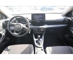 Toyota Yaris 1,5 HYBRID Comfort, Tech,Style - 9