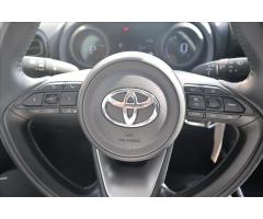 Toyota Yaris 1,5 HYBRID Comfort, Tech,Style - 14