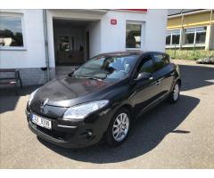 Renault Mégane 1,5 dCi 105 bhp Dynamique - 3