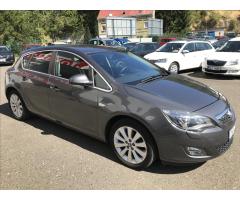 Opel Astra 1,4 Turbo 103kW Sport Auto - 4