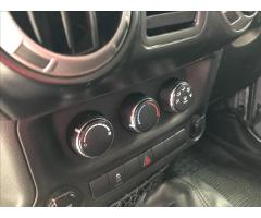 Jeep Wrangler 3,6 V6 Sahara - 11