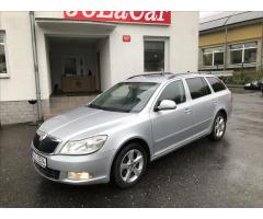 Škoda Octavia 1,6 TDI CR DPF Ambiente Combi - 3