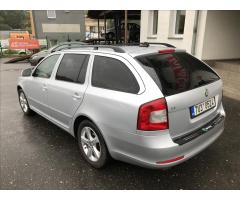 Škoda Octavia 1,6 TDI CR DPF Ambiente Combi - 6