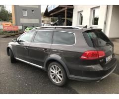 Volkswagen Passat 2,0 TDI 103kW 4Motion Alltrack BMT - 5