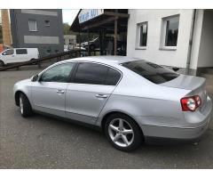 Volkswagen Passat 2,0 TDI 125 kW DPF HIGHLINE - 6