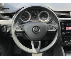 Škoda Octavia 2,0 TDI DSG Combi Style LED - 8